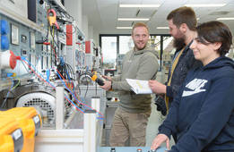 Meisterlehrgang Elektrotechnik: Schwerpunkt Energie- und Gebäudetechnik (Teil 1 und 2)