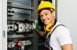 Elektrotechnikermeister(in) Fach. Automatisierung