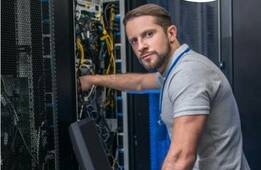-	Industriemeister Elektrotechnik (IHK geprüft) inkl. AdA und REFA-Operations-Manager